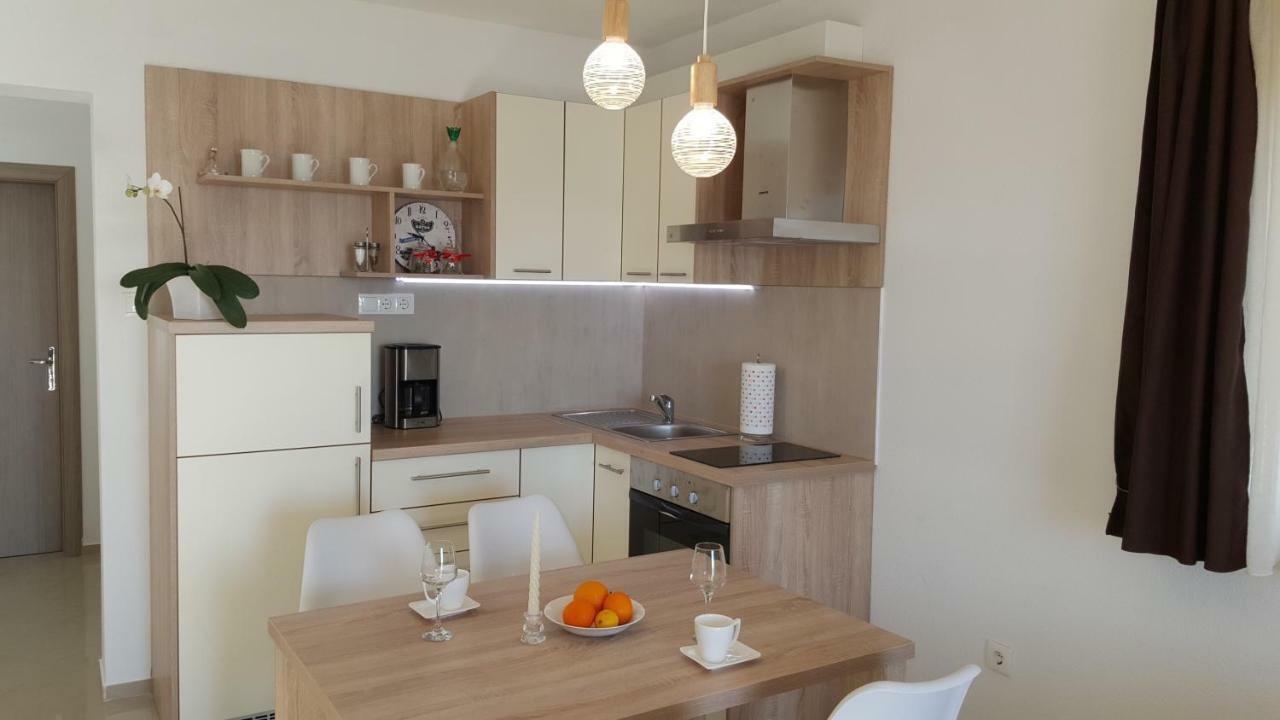 Apartments Anaivana Trogir Ngoại thất bức ảnh