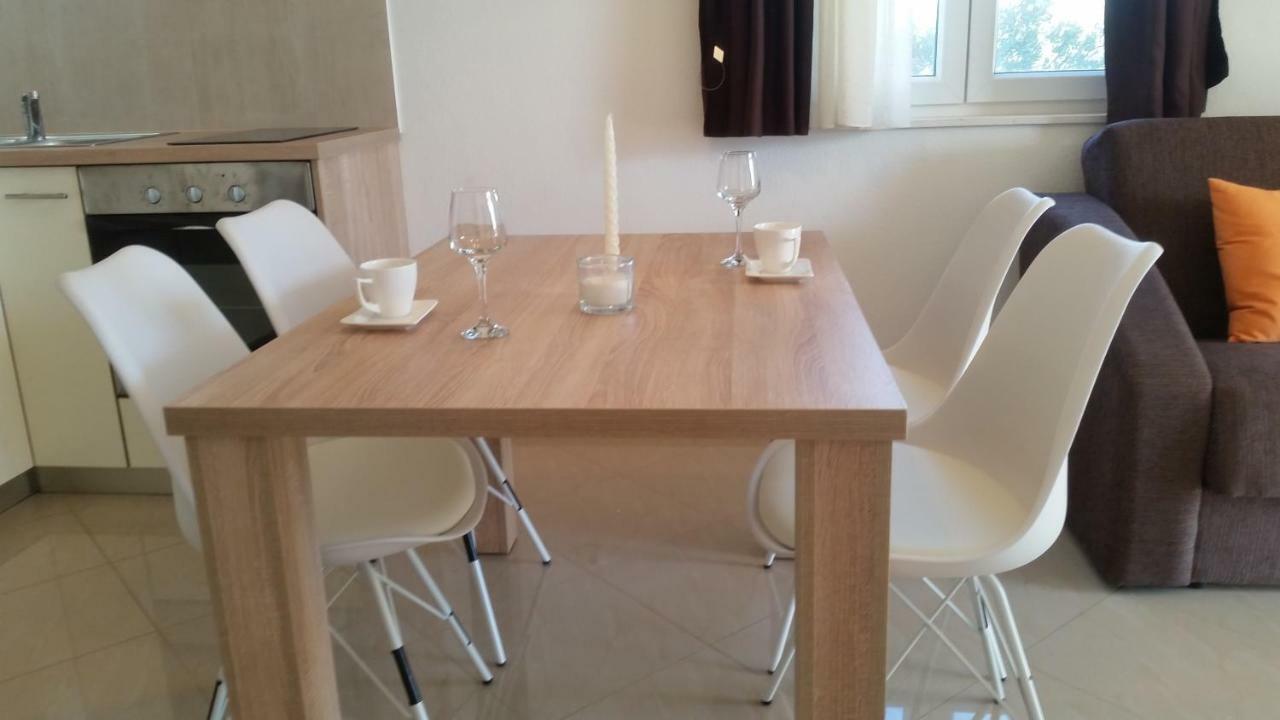 Apartments Anaivana Trogir Ngoại thất bức ảnh